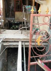 Bangli di Perumahan Binong, Curug, Kabupaten Tangerang.