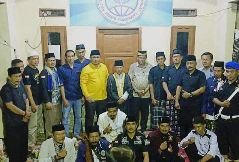 Bacaleg Partai Golkar Bang Bimo Disambut Meriah Oleh Warga Kemeri