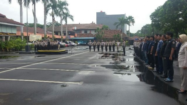 Polres Metro Tangerang Kota saat gelar Upacara Korps Raport Kenaikan pangkat