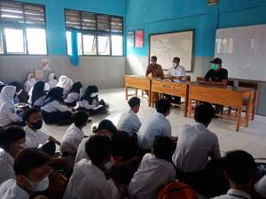 Ratusan Siswa SMKN Ikuti Penyuluhan Bahaya Narkoba