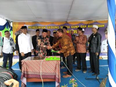 Walikota Serang Resmikan Gedung Serbaguna dan Madrasah di Perumahan TBL