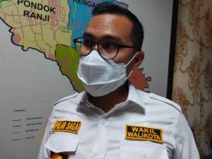 Wakil Walikota Tangerang Selatan, Pilar Saga Ichsan 