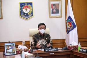 Kemendagri Minta Dukungan dan Sinergitas Pemda Agar APBD 2021 Terealisasi untuk Kesehatan dan Ekonomi