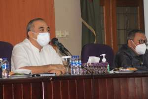 Zaki Pimpin Rakor Penanganan Covid  di Gedung Pendopo