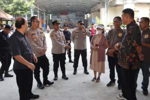Kapolresta Tangerang Kunjungi Kegiatan Ibadah Jema'at Gereja Citra Raya