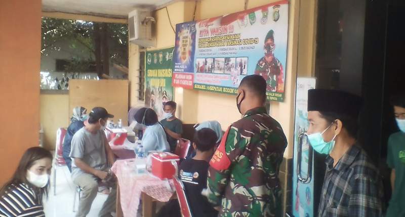 Dosis Kedua, Serbuan Vaksinasi Koramil Sepatan Suntikan 500 Warga Sarakan