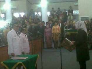 Serang- Pelantikan Walikota Serang Terpilih Jaman-Sulhi oleh Gubernur Banten, Atut, Kamis (5/12)DT