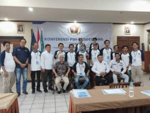 Yanadi Terpilih Aklamasi di Konferensi PWI Pandeglang
