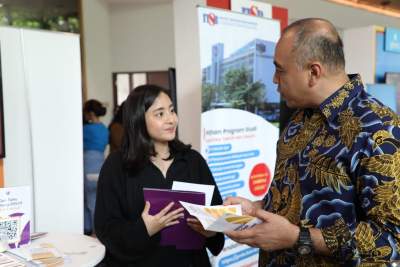 Zaki Buka DNA Edu Connect Digital Sinarmas Land