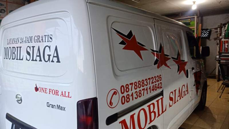 Tokoh Pemuda Pekayon Siapkan Mobil Siaga Untuk Warga