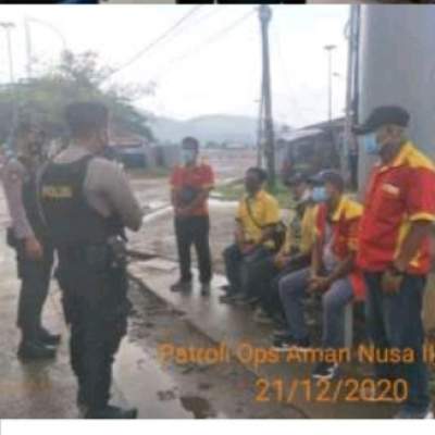 Himbau Prokes Kepada Masyarakat, Personel Ditsamapta Polda Banten  Rutin Laksanakan Patroli