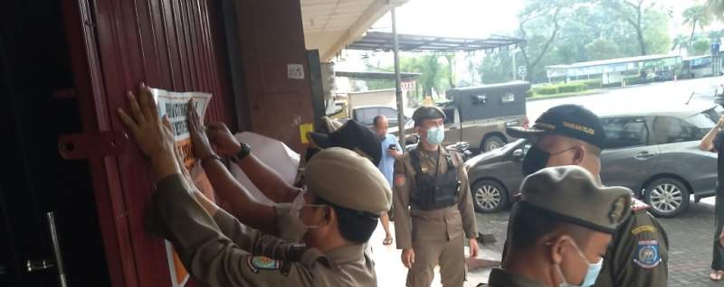 Satpol PP Tangsel Gerebek Spa di BSD