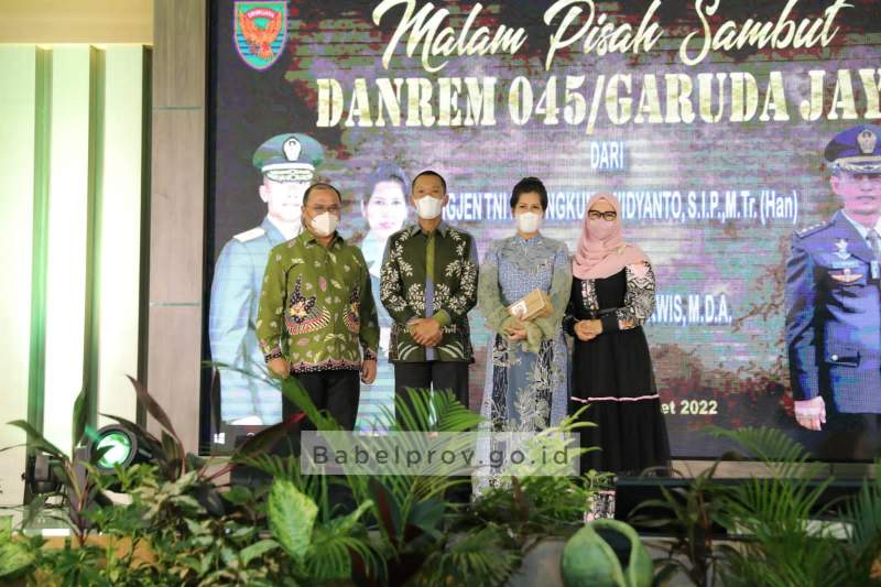 Gubernur Babel Hadiri Acara Pisah Sambut Danrem 045/Garuda Jaya