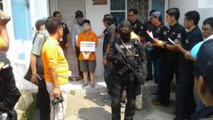 Warga Padati Rekonstruksi Bandar Sabu 1 Ton