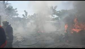 Kebakaran Limbah Plastik di Cikupa Alami Kerugian 600 juta