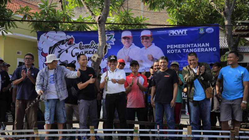 Meriahkan HUT Kota Tangerang Ke-27, FKWT Bersama Warga Gelar Lomba Mancing