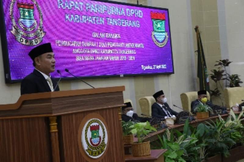 Mad Romli Hadiri Paripurna PAW Sisa Masa Bakti 2019-2024
