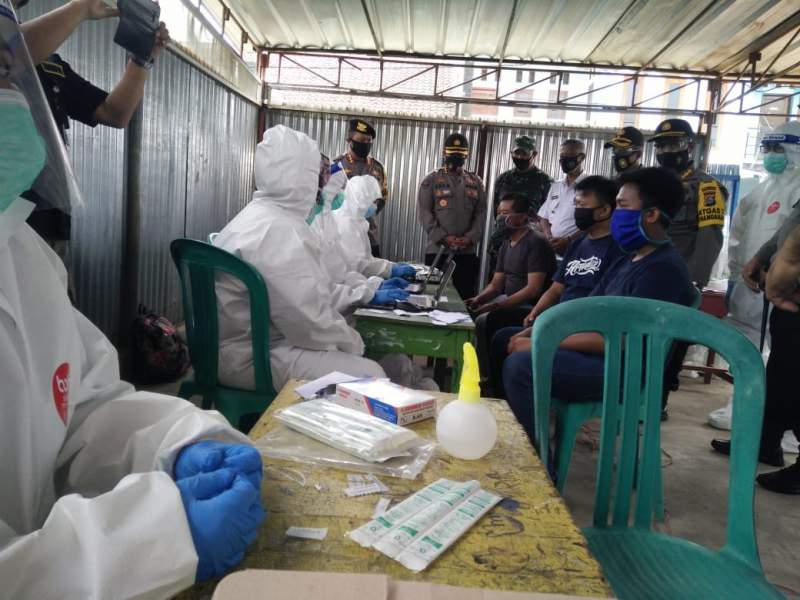 Kapolres Serang Kota Kunjungi Tes Swab Covid-19
