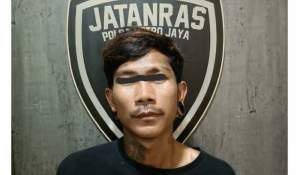 Riski alias Ikay pelaku penusukan Tarmawan hingga meninggal dunia.