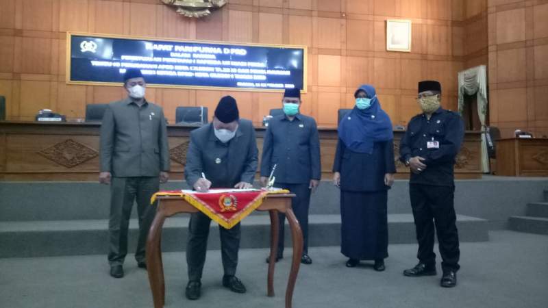 Tok ! APBD Perubahan 2020 Disahkan, Pendapatan Menyusut Rp 211 Miliar, Belanja Turun Rp 255 Miliar