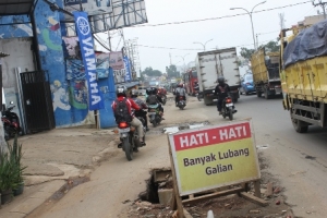 Pembangunan Drainse Senilai Rp 17,8 M Amburadul dan Terbengkalai