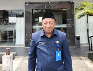 Camat Balaraja Wily Patria