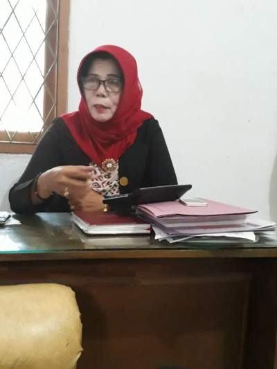 Mengajar di Sekolah Swasta, Guru Honorer SDN Sukamantri II Disoal