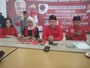 Irvansyah Asmat dan Mad Romli Daftar Calon Bupati Tangerang
