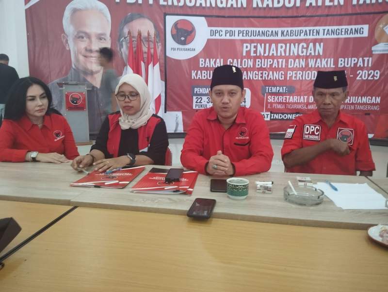 Irvansyah Asmat dan Mad Romli Daftar Calon Bupati Tangerang