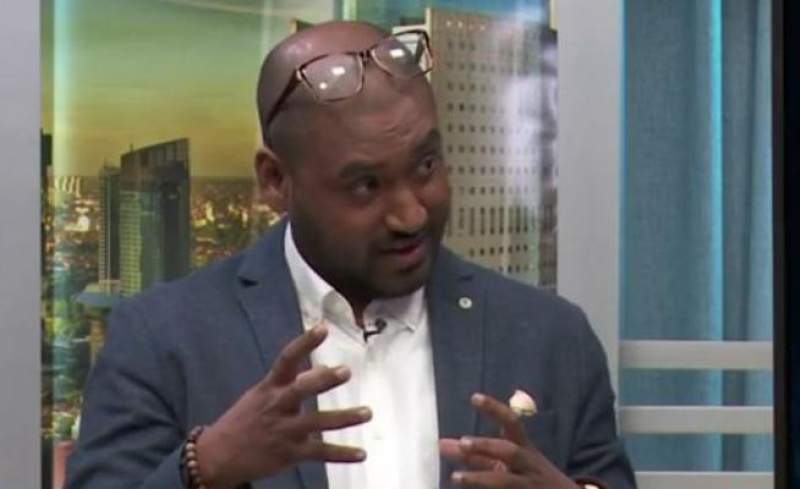 Pengamat Politik Nasional, Tamil Selvan atau Kang Tamil.