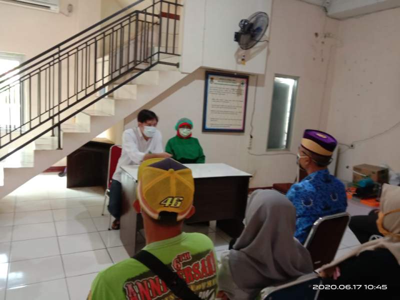 Warga Mengeluh hingga Curhat Di Medsos Terkait Pelayanan Puskesmas Kemeri