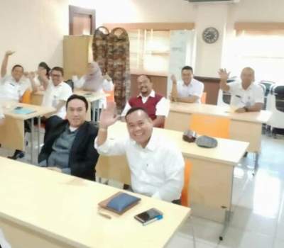 Tes Tahap Pertama Berlangsung Tujuh Jam,&nbsp;Aris : Saya Masih Optimis