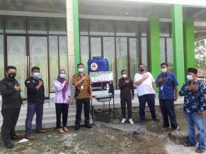 Cegah Covid, PT Mayora Sediakan Fasilitas Cuci Tangan Buat Warga