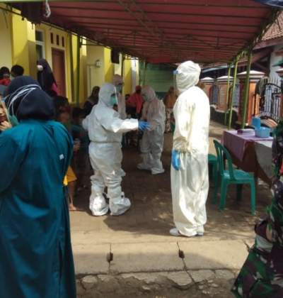 Dampak Guru Ngaji Di Curug Positif Cavid 19, 30 Santri Jalani Rapid Test
