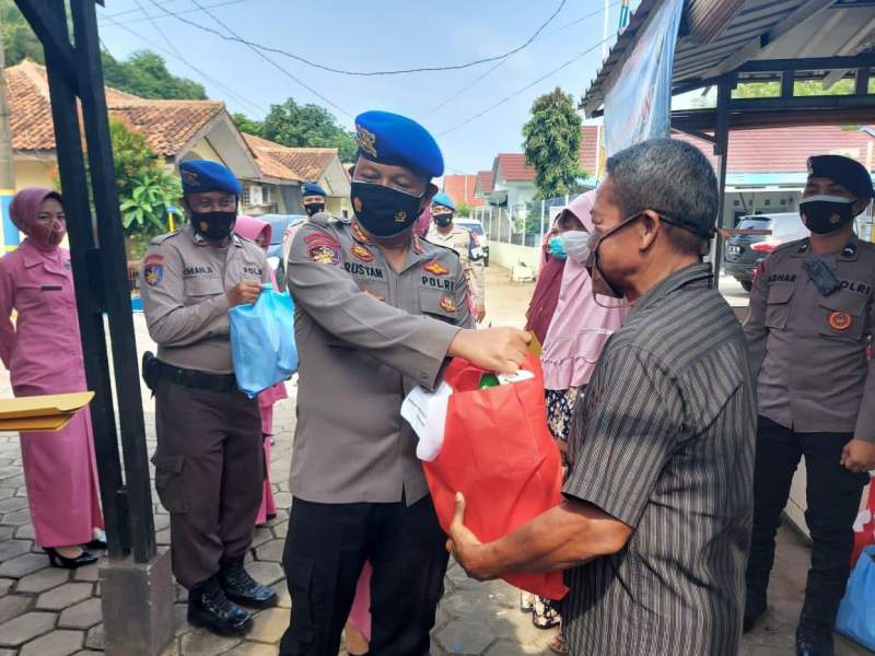 Ditpolairud Polda Banten Gelar Baksos Anjangsana Kepada Purnawirawan dan Warakauri