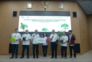Dukung Penghijauan, BCA dan Untirta Tanam 3.000 Bibit Pohon